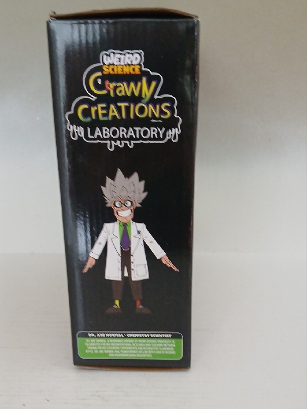 Crawly Creatures Laboratory Kids Toy - Picture 4 of 4